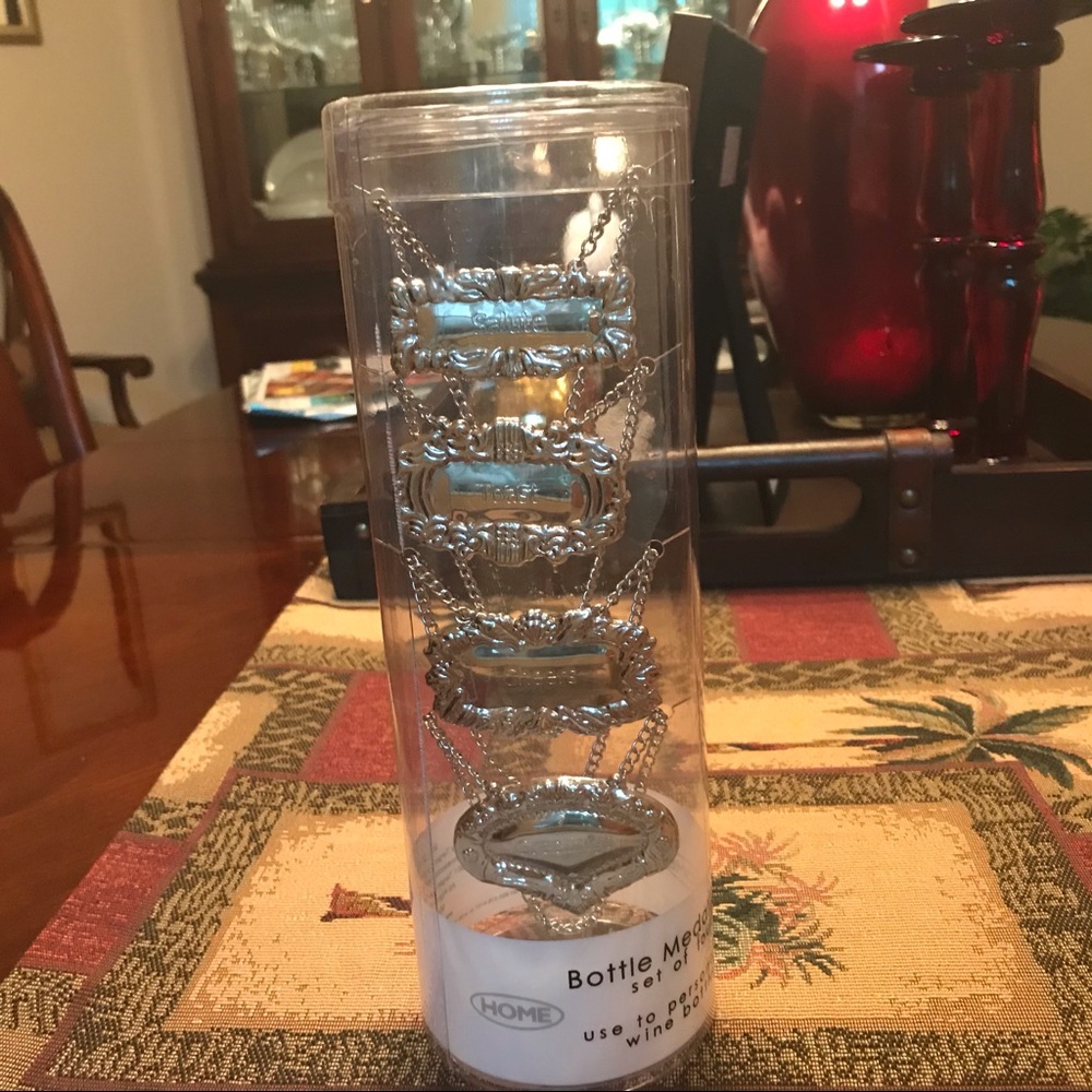 Wine Bottle Medallions Set of 4